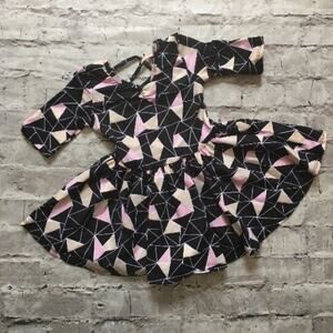 Dot Dot Smile Dress, Geometric Triangle